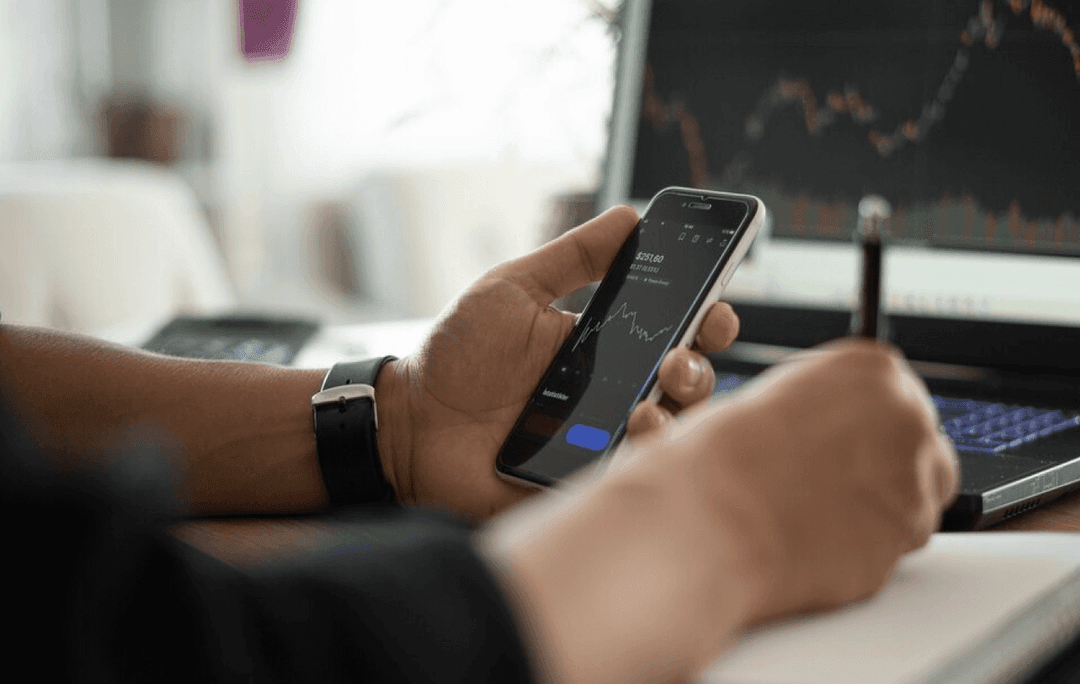 Investment and wealth management apps